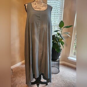 HALLARAN Quick Dry Dress